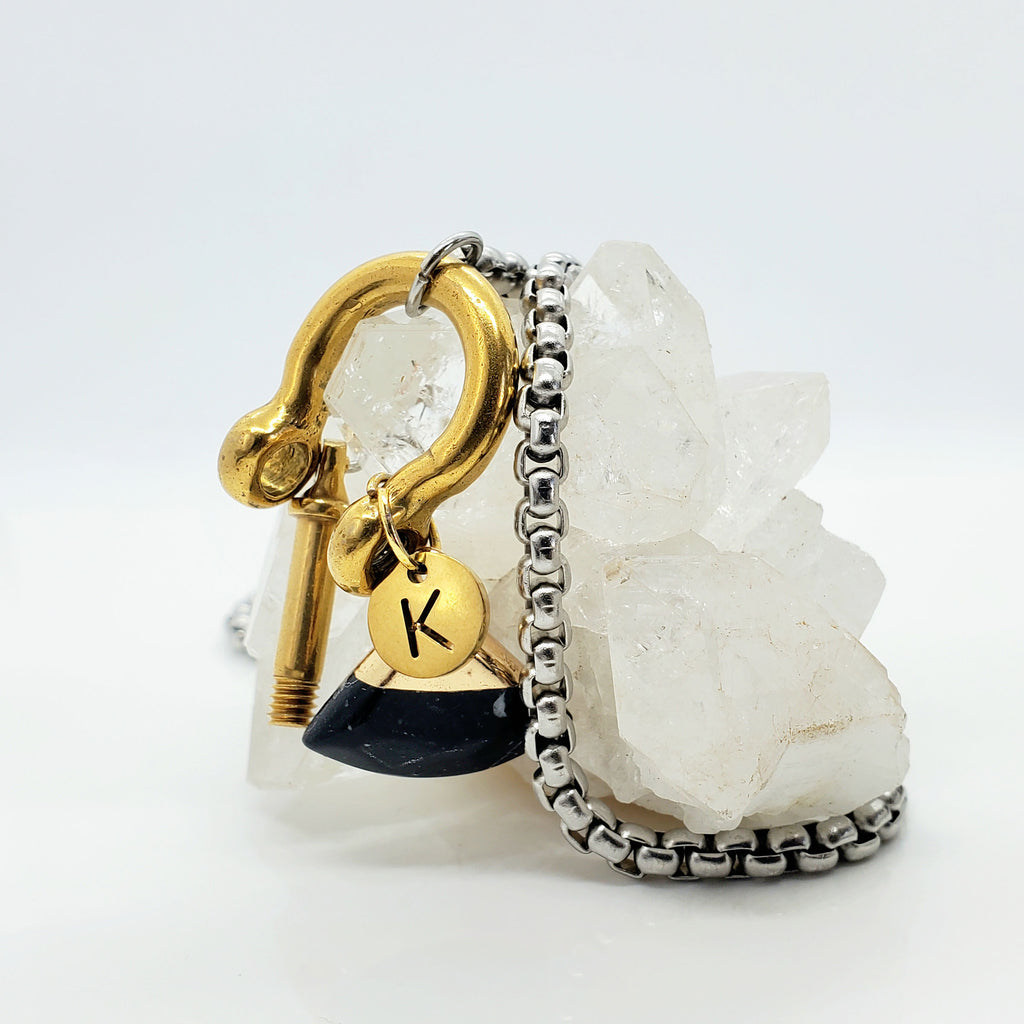 Personalized Horseshoe Pendant with Black Agate Fan Detail