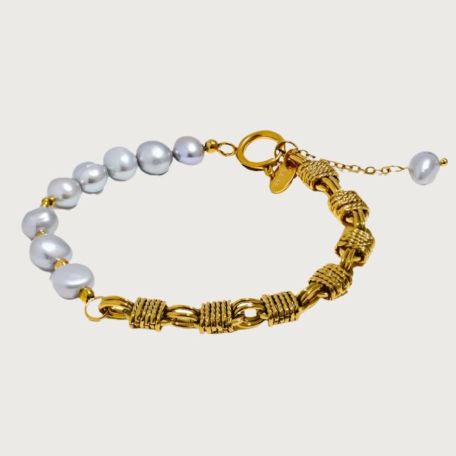 Demi Vintage Freshwater Pearl Bracelet